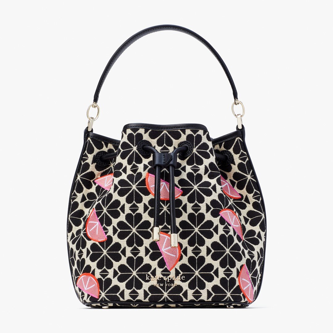 kate spade new yorkのバッグと過ごすファッショニスタのライフ